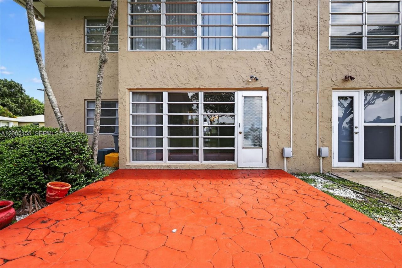 13950 Via Flora , Unit D, Delray Beach, FL 33484 Photo