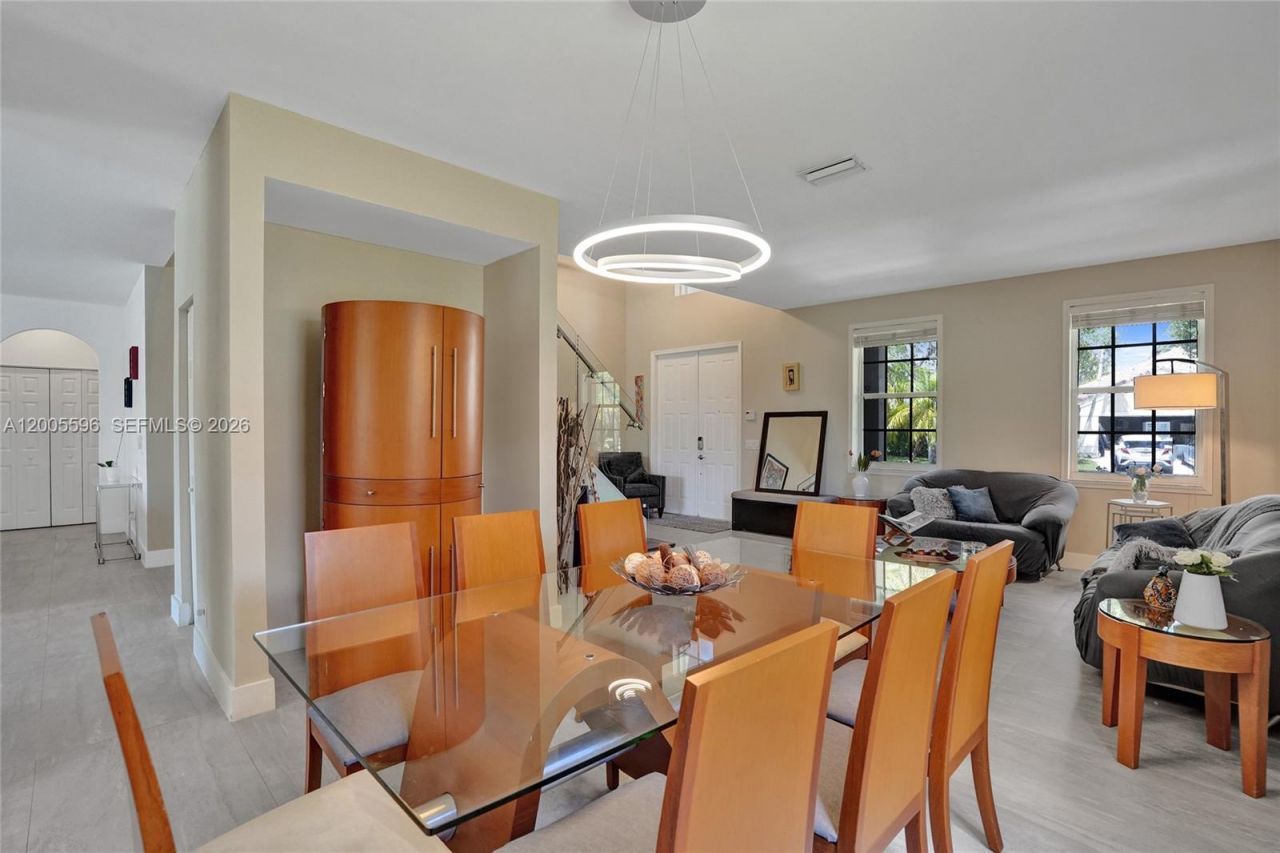 4281 Laurel Ridge Cir , Weston, FL 33331 Photo