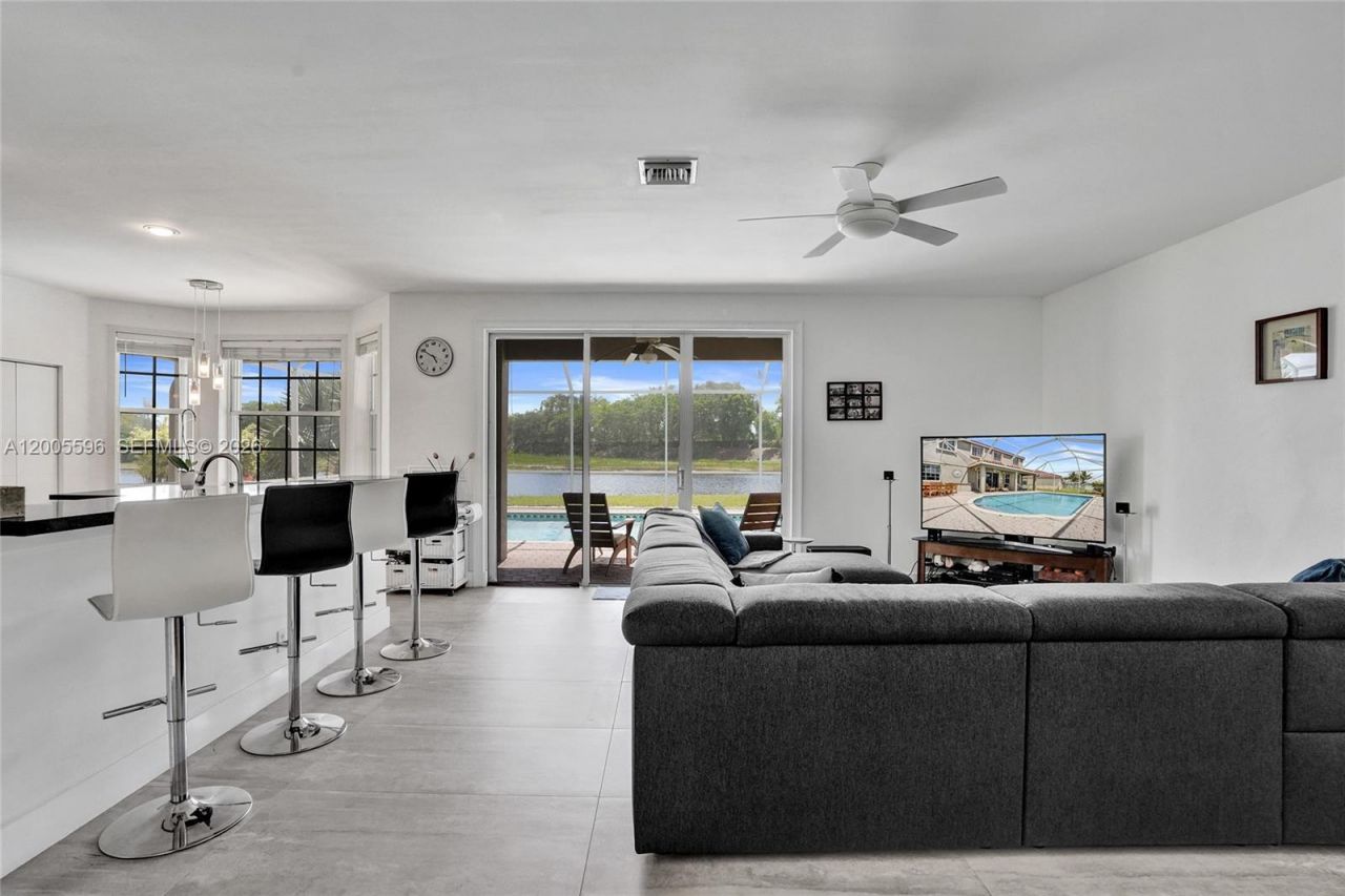 4281 Laurel Ridge Cir , Weston, FL 33331 Photo