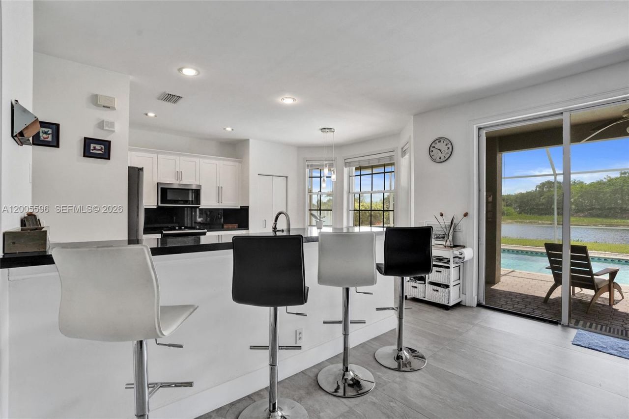 4281 Laurel Ridge Cir , Weston, FL 33331 Photo