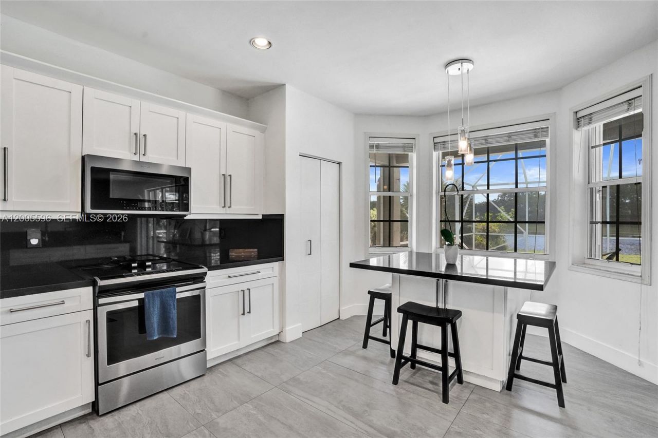 4281 Laurel Ridge Cir , Weston, FL 33331 Photo