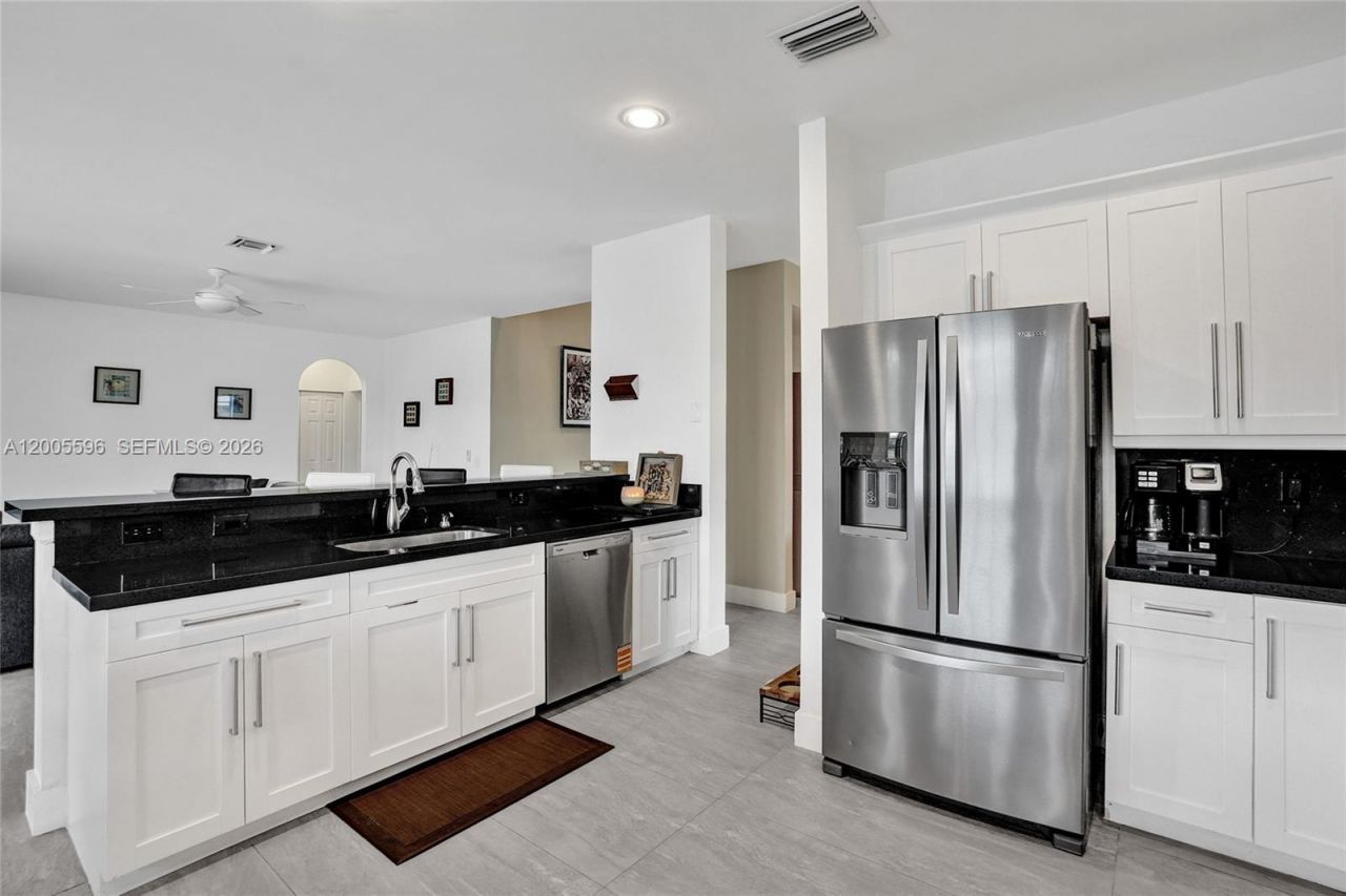 4281 Laurel Ridge Cir , Weston, FL 33331 Photo