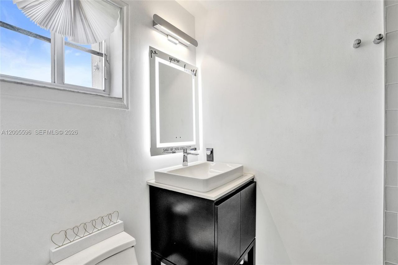 4281 Laurel Ridge Cir , Weston, FL 33331 Photo