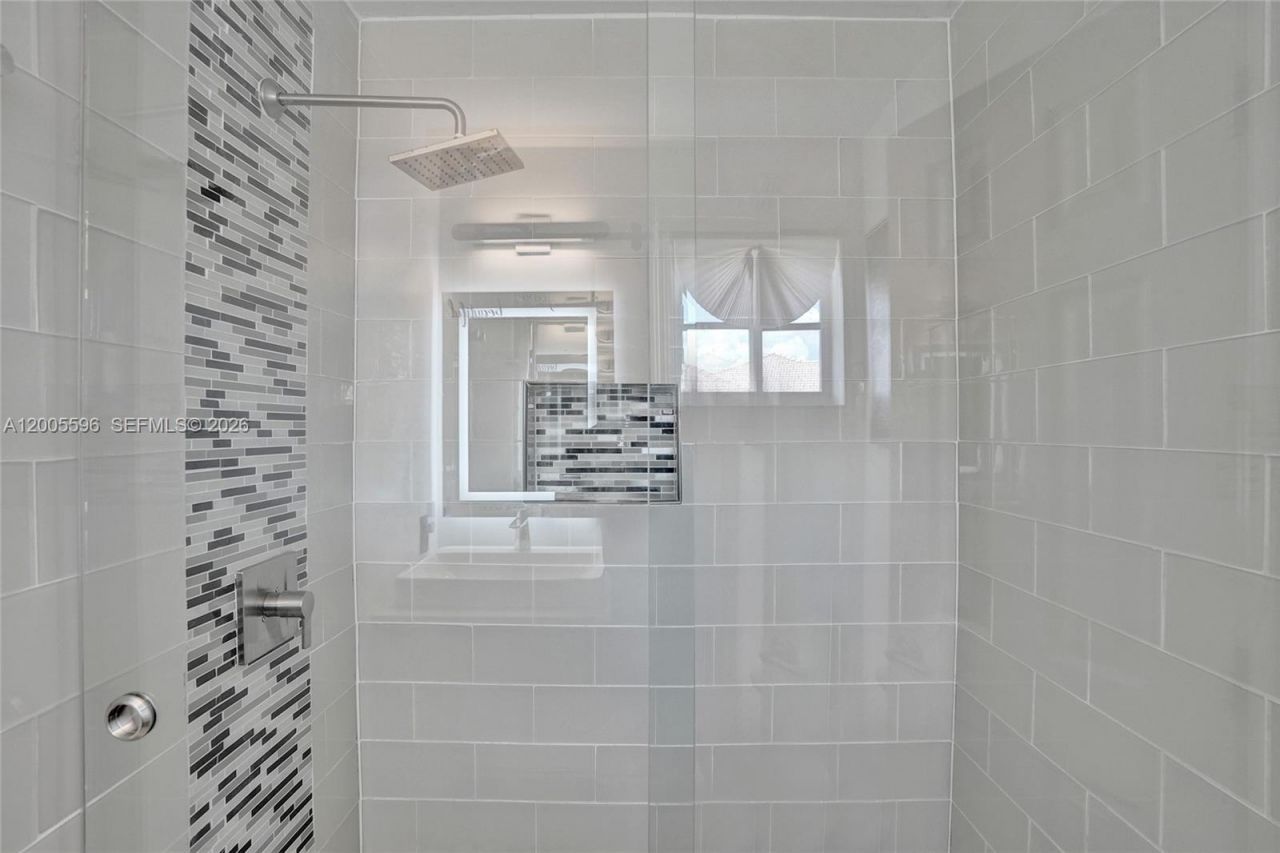 4281 Laurel Ridge Cir , Weston, FL 33331 Photo