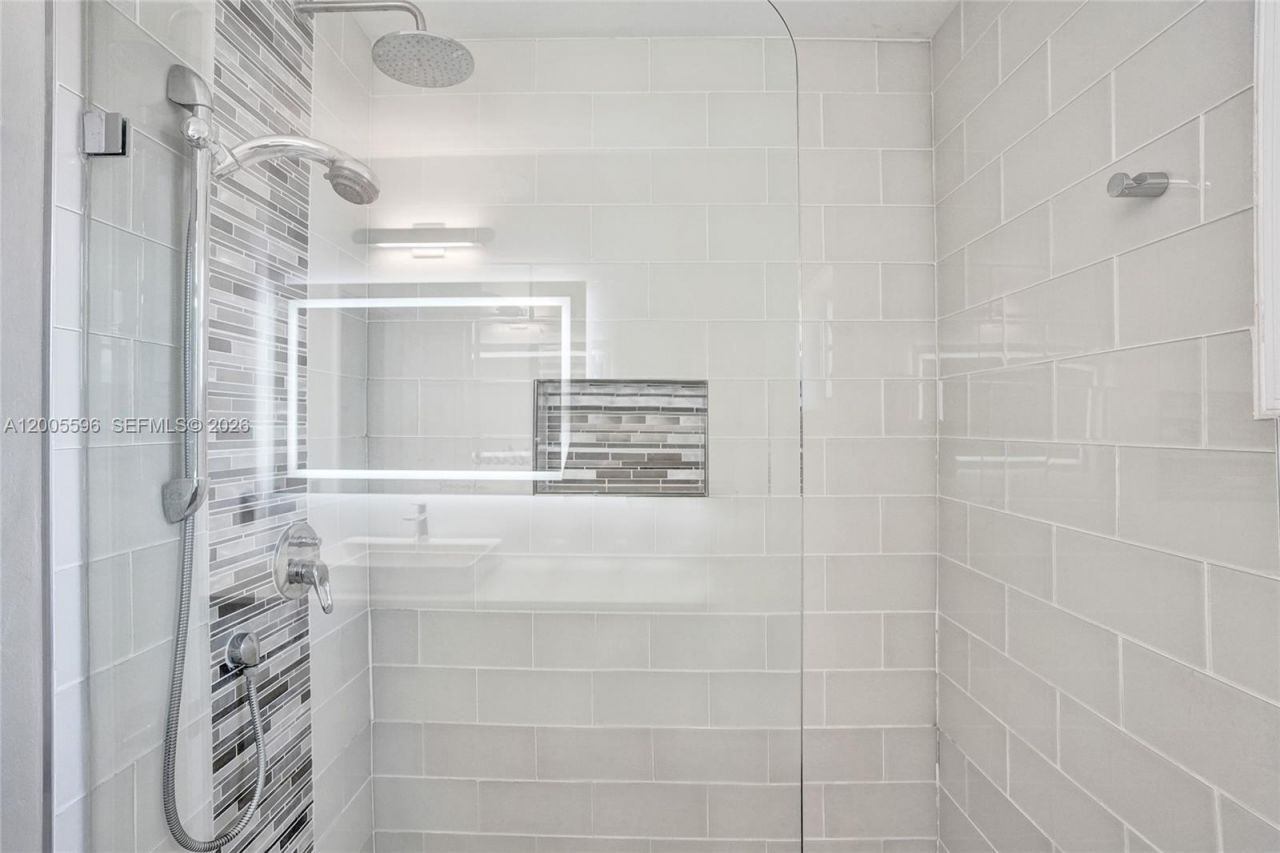 4281 Laurel Ridge Cir , Weston, FL 33331 Photo