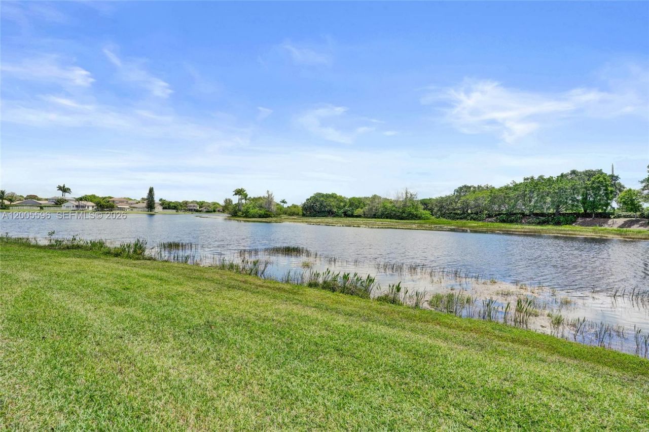 4281 Laurel Ridge Cir , Weston, FL 33331 Photo