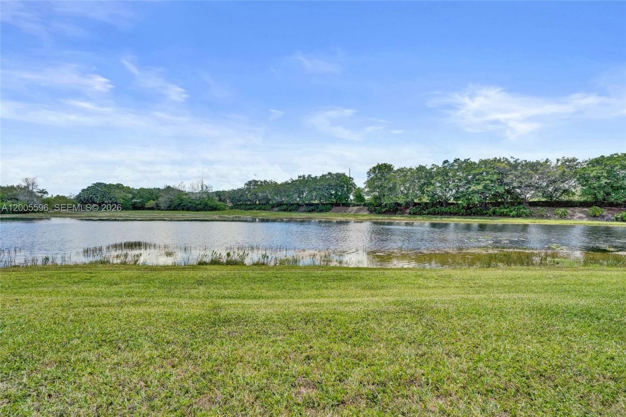 4281 Laurel Ridge Cir , Weston, FL 33331 Photo