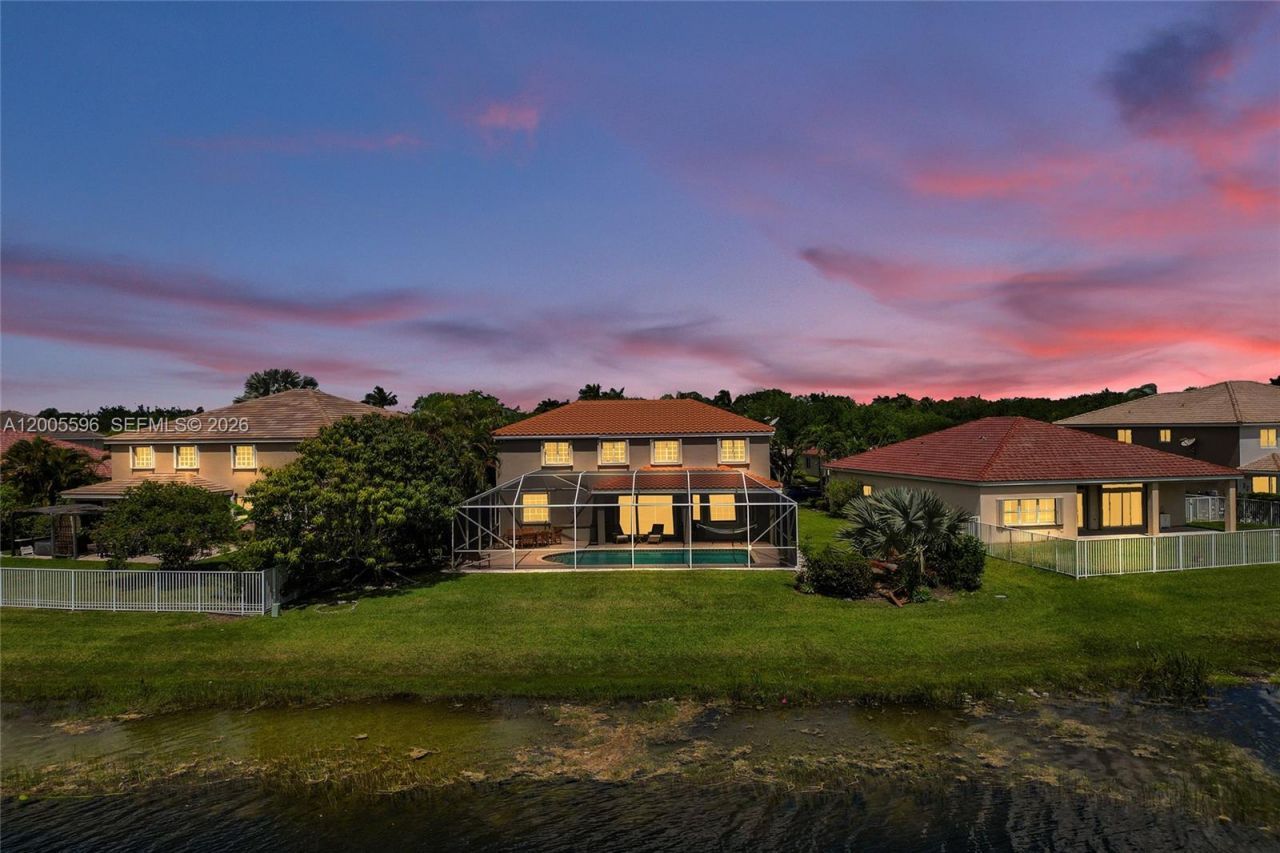 4281 Laurel Ridge Cir , Weston, FL 33331 Photo