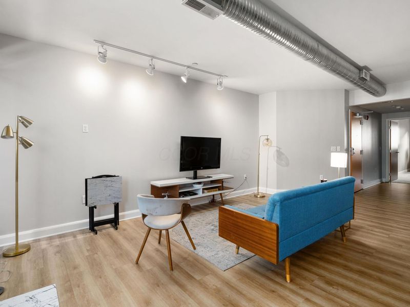 100 E Gay Street , Unit 501, Columbus, OH 43215 Photo 7