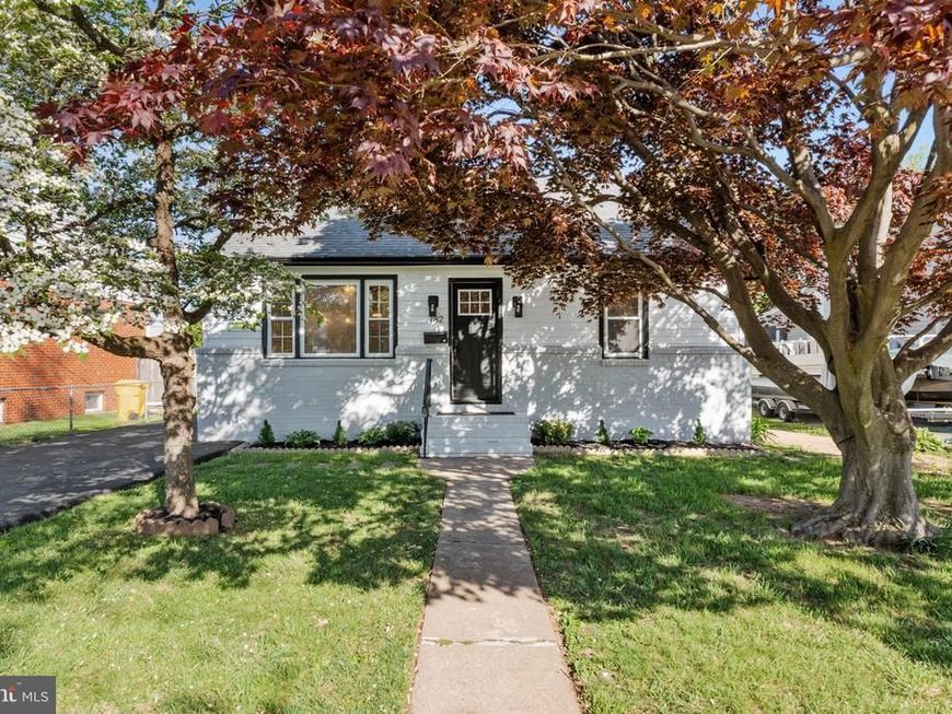 182 Lake Road , Pasadena, MD 21122 Main Photo