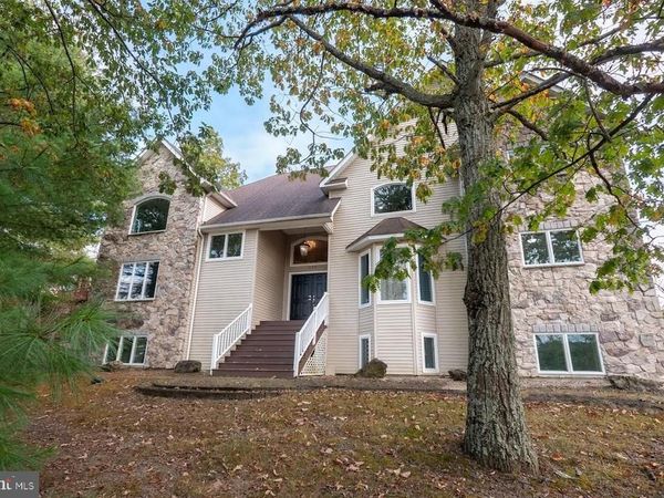 205 OSPREY WAY, EAST STROUDSBURG, PA 18302