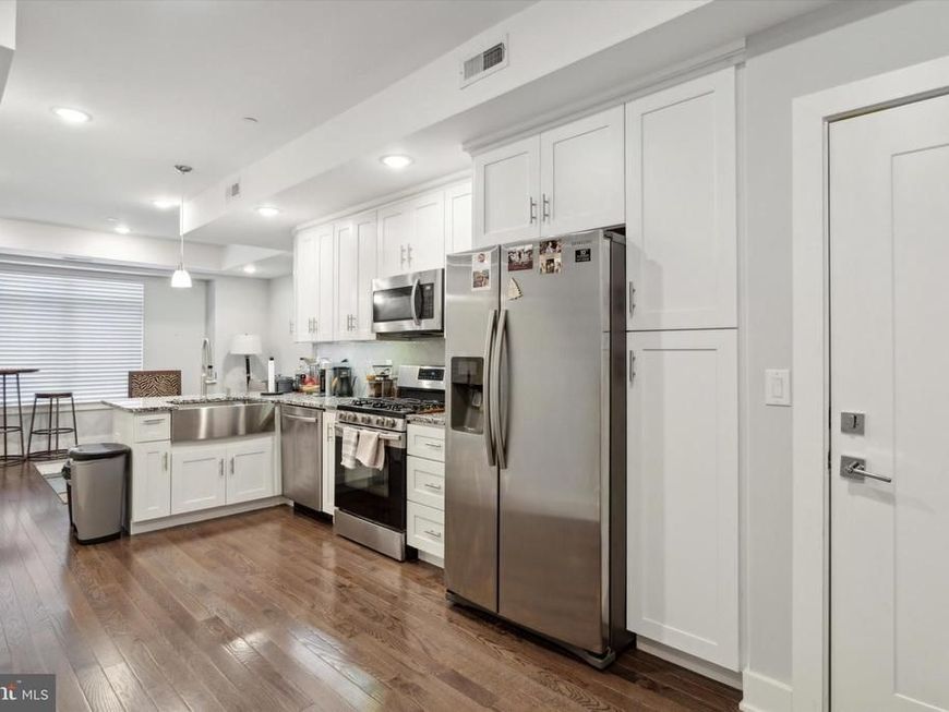 818 N 16th Street, Unit 3F, Philadelphia, PA 19130 Main Photo