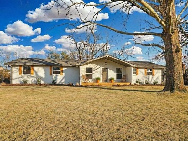 172 Gatone Dr , Hendersonville, TN 37075