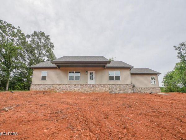 842 Pinebrooke Drive, Maryville, TN 37801