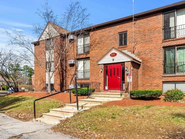 80 English Village Road, Unit 102, Manchester, NH 03102