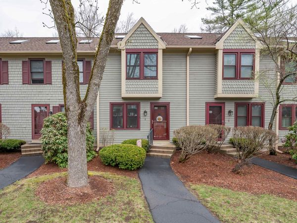 8 Bartemus Trail, Nashua, NH 03063