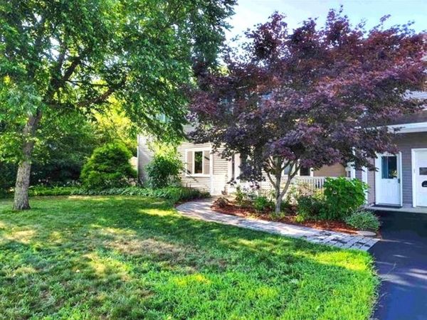 11 Bracket Circle, Charlestown, NH 03603