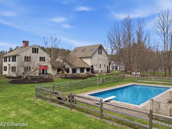 5 Old Manchester Road, Amherst, NH 03031