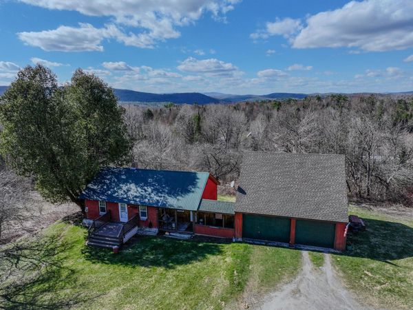 495 Lawrence Road, Waterford, VT 05819