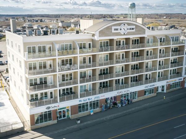 275 Ocean Boulevard, Unit 303, Hampton, NH 03842