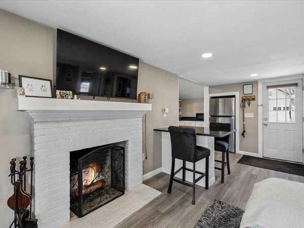 9 Hillcrest Avenue, Pembroke, NH 03275