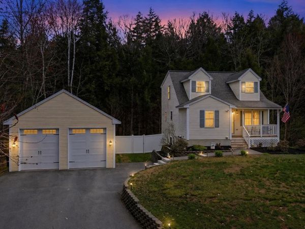 84 New Hampshire Drive, Unit 000004, Webster, NH 03303