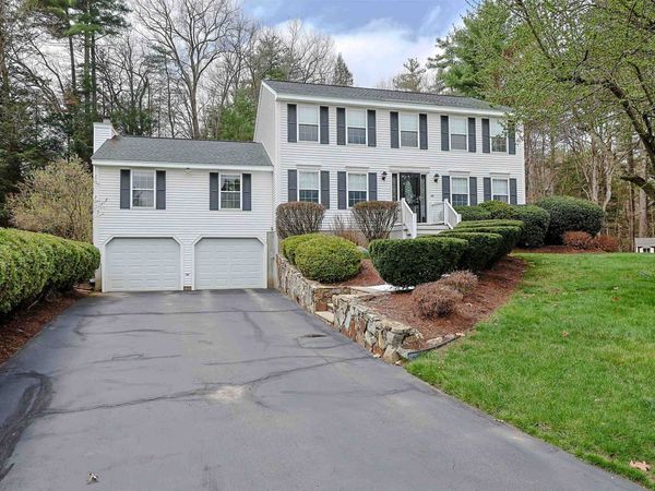 14 Whitewood Lane, Merrimack, NH 03054