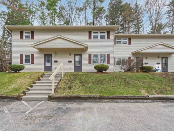 86 Pinecrest Drive, Unit 4E, Essex, VT 05452