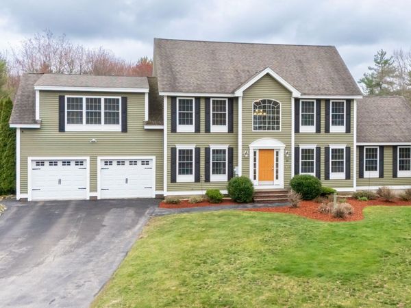 10 Harmony Lane, Pelham, NH 03076