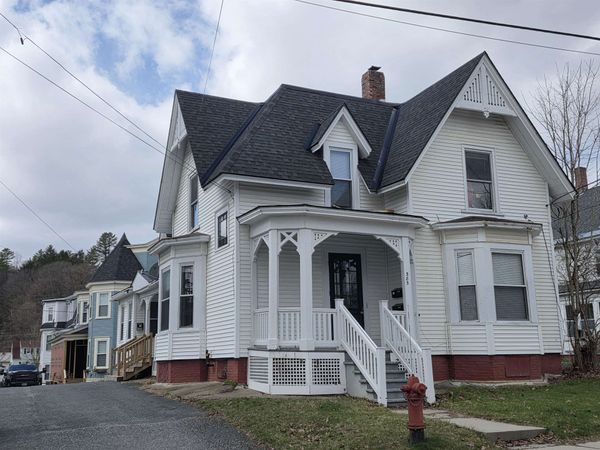 385 Spring Street, St. Johnsbury, VT 05819