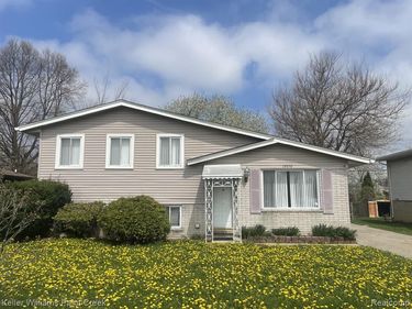 15570 Mount Vernon Street, Southfield, MI 48075