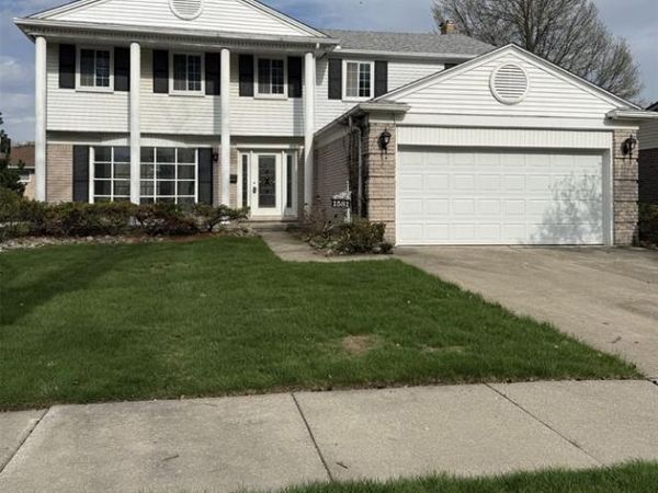 1581 Trail Drive, Trenton, MI 48183