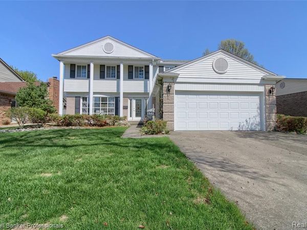 1581 Trail Drive, Trenton, MI 48183