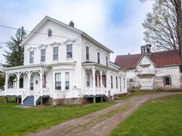 10559 Main Street , West Edmeston, NY 13485