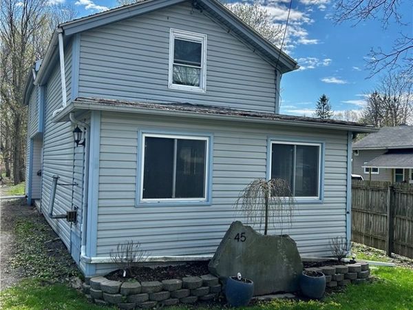 45 E Main Street , Gainesville, NY 14066