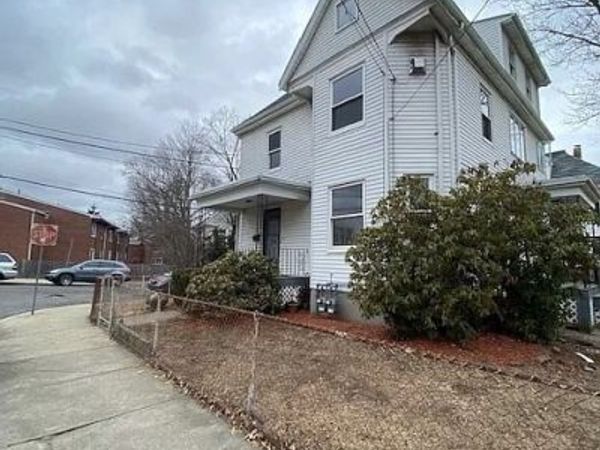 87 Marshall St, Unit 1, Medford, MA 02155
