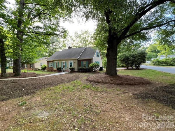 4535 Dawnwood Drive , Charlotte, NC 28212