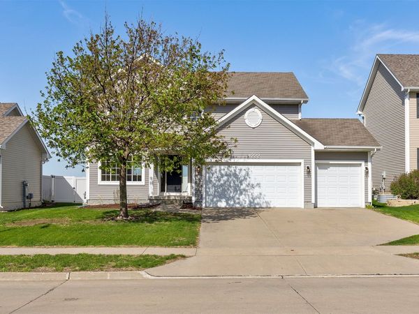4222 132nd Street, Urbandale, IA 50323