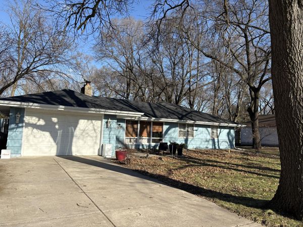 7877 Sunnyside Road , Mounds View, MN 55112