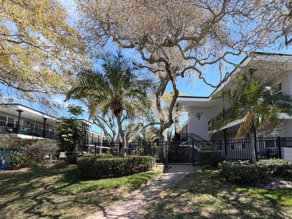 1101 VICTORIA DRIVE , Unit 23, DUNEDIN, FL 34698