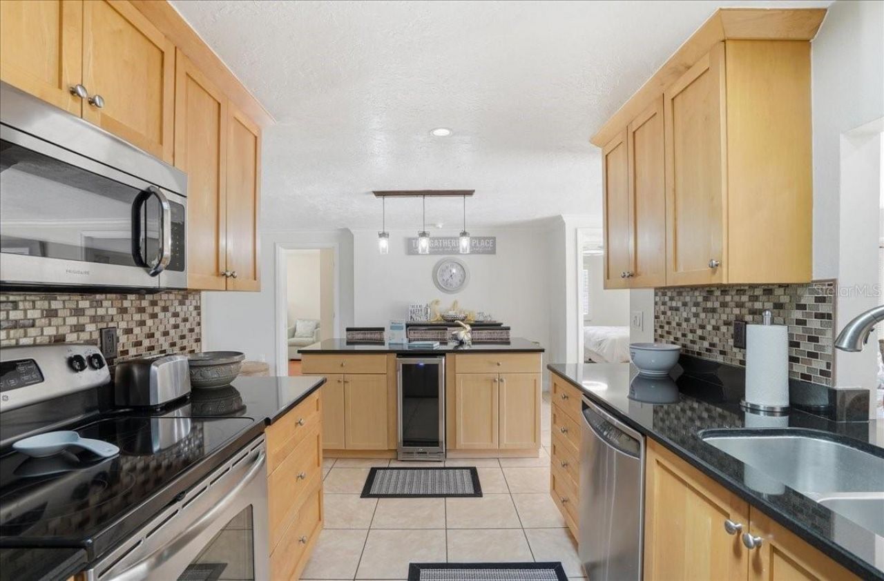1129 Riviera Street, Venice, FL 34285 Photo