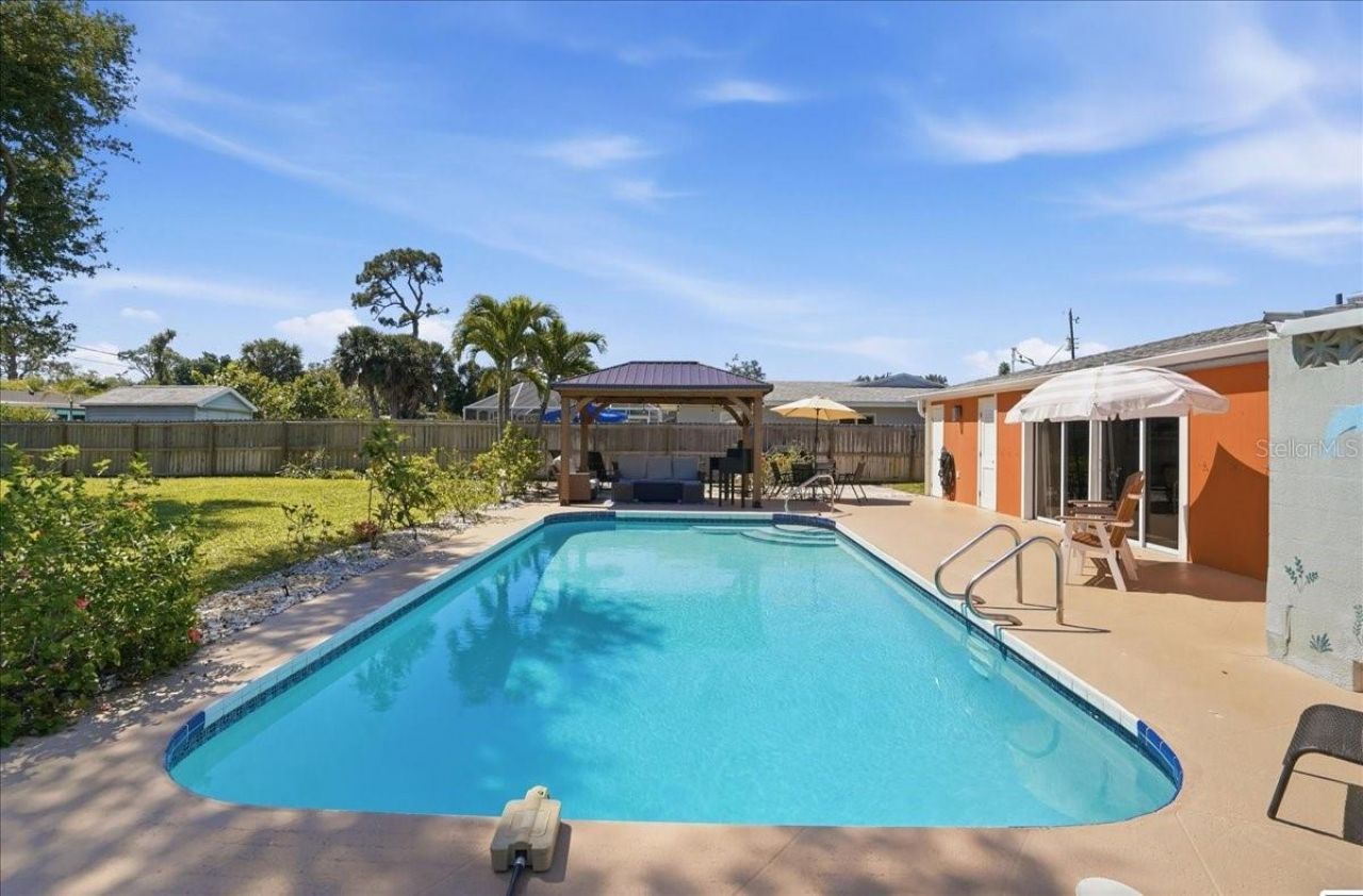 1129 Riviera Street, Venice, FL 34285 Photo