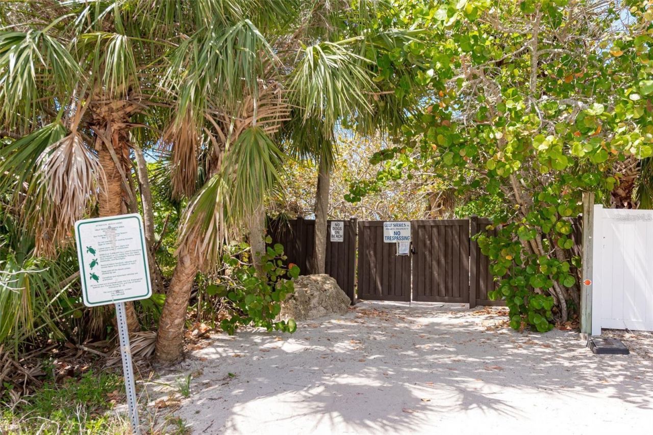 1129 Riviera Street, Venice, FL 34285 Photo