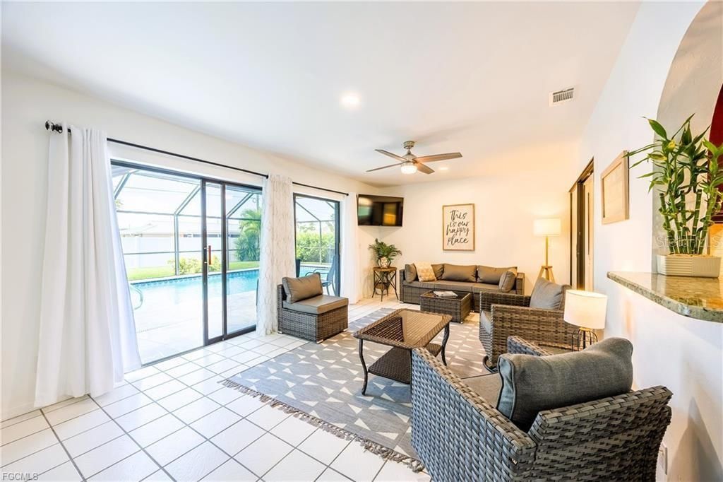 420 SW 37th Street , Cape Coral, FL 33914 Photo