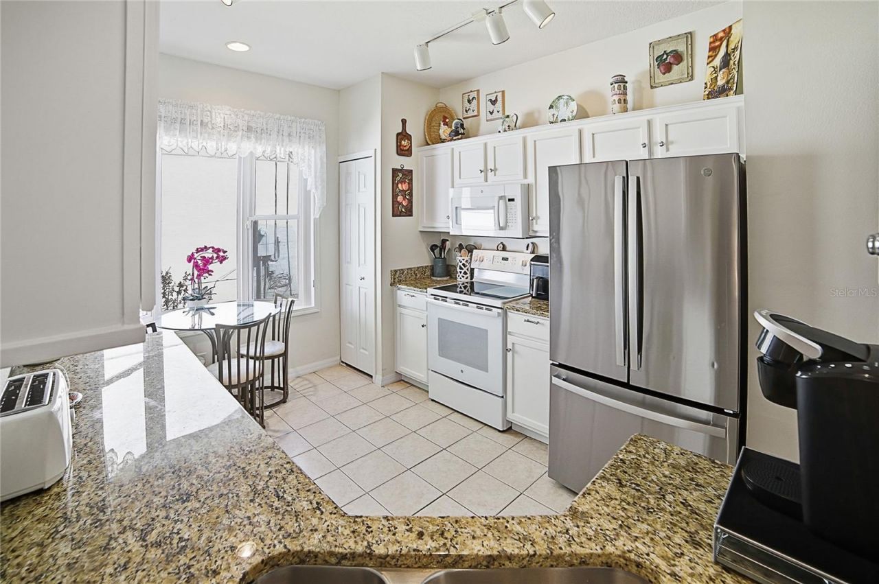 934 Dekleva Drive , Apopka, FL 32712 Photo