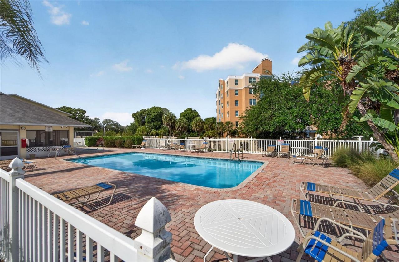 1050 Starkey Road , Unit 509, Largo, FL 33771 Photo