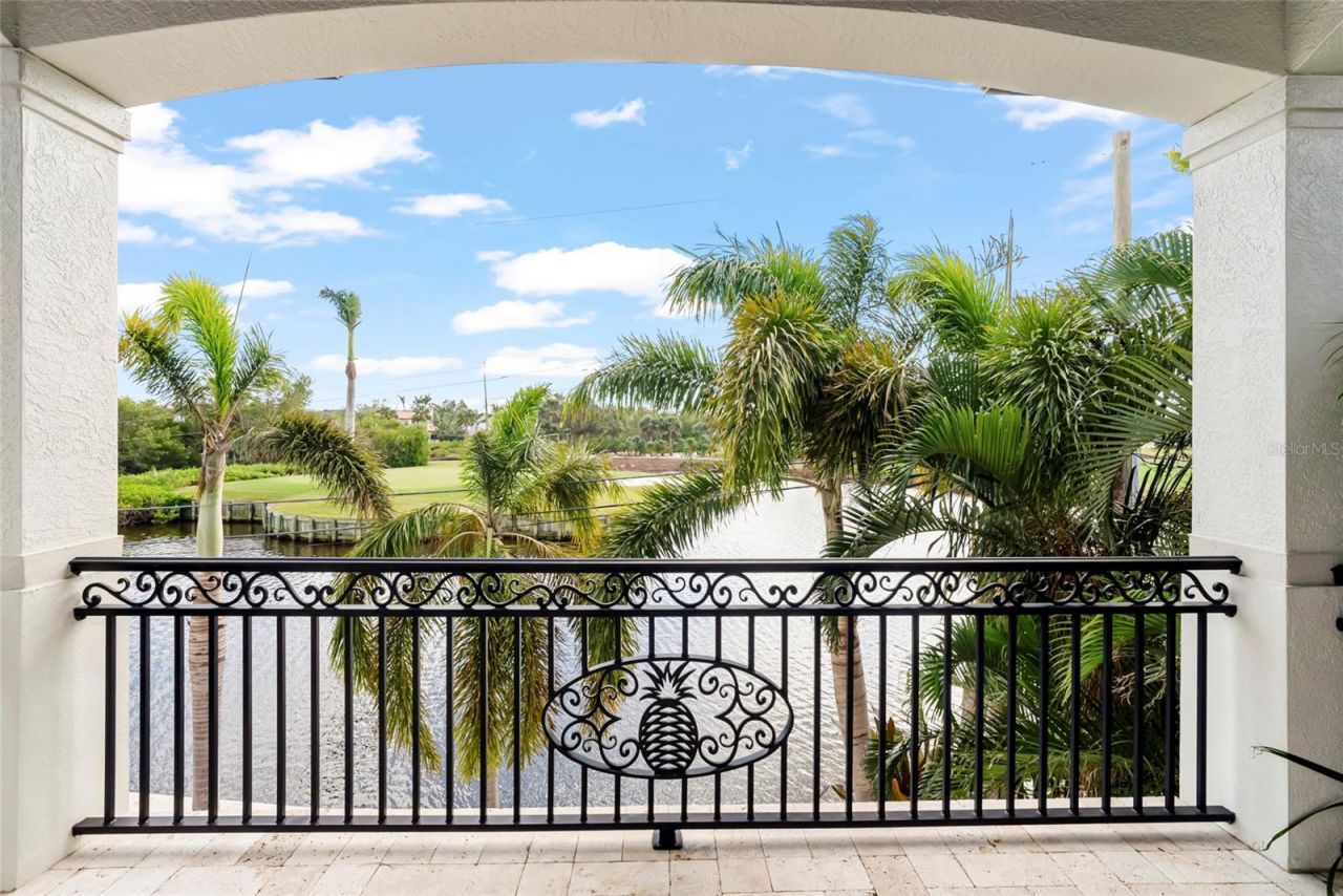 356 Belleair Drive Ne, Saint Petersburg, FL 33704 Photo