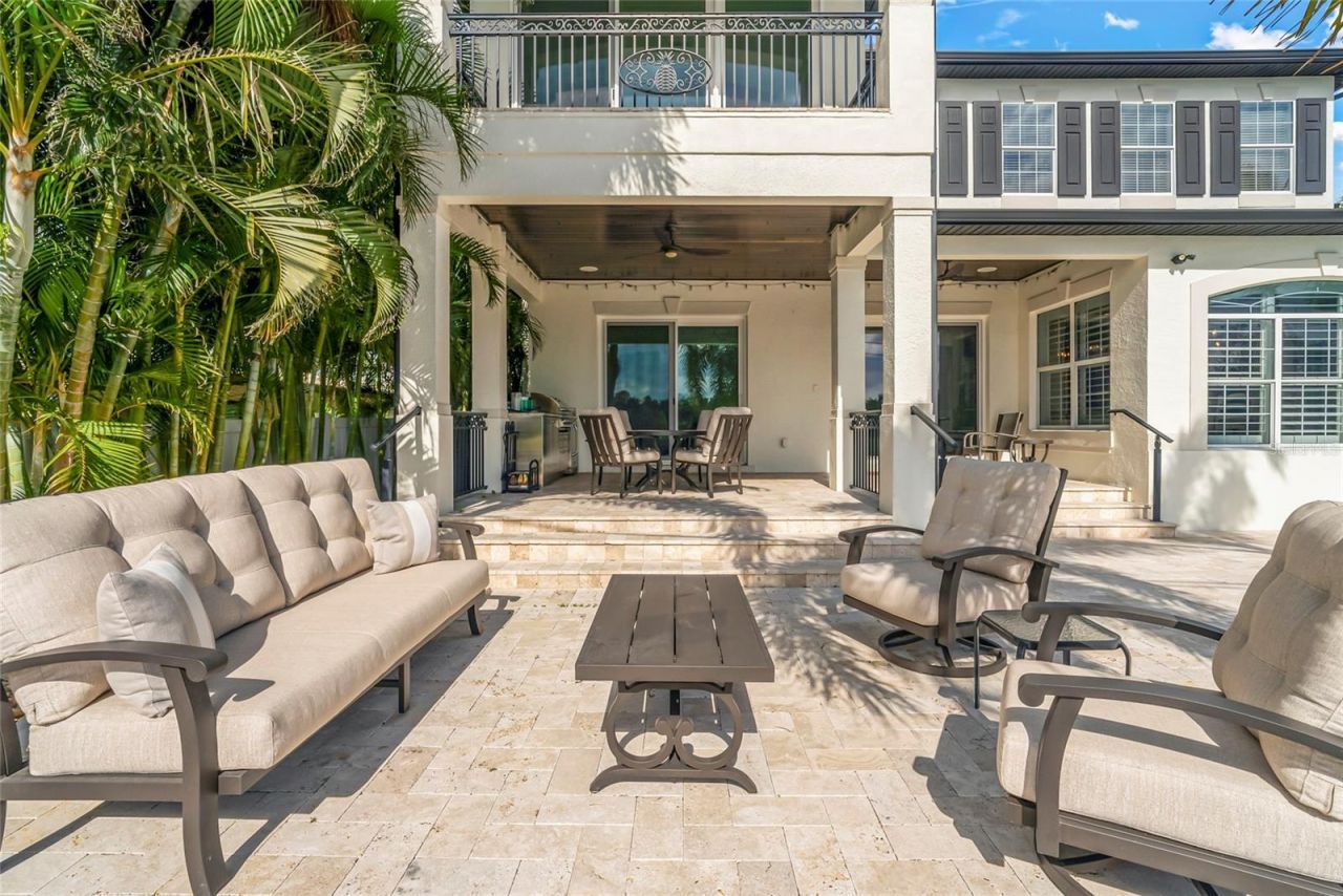 356 Belleair Drive Ne, Saint Petersburg, FL 33704 Photo