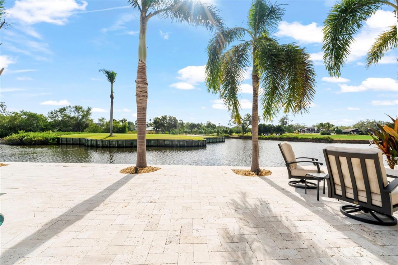 356 Belleair Drive Ne, Saint Petersburg, FL 33704 Photo
