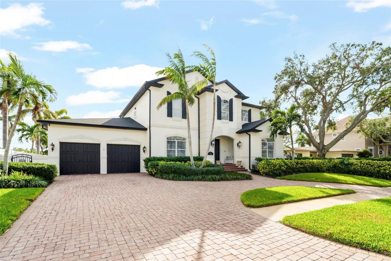 356 Belleair Drive Ne, Saint Petersburg, FL 33704 Photo